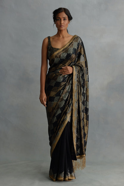 Sari Set in Geometric Pattern Sequin Embroidery