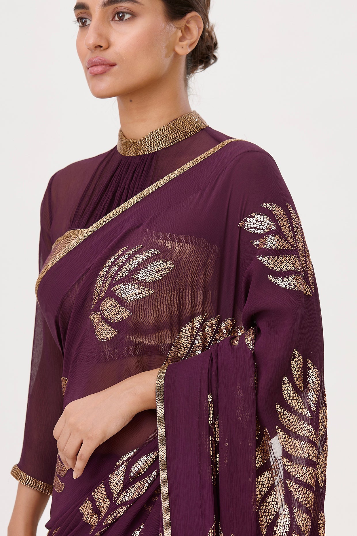 Sari Set with Leaf Pattern Sequin Embroidery