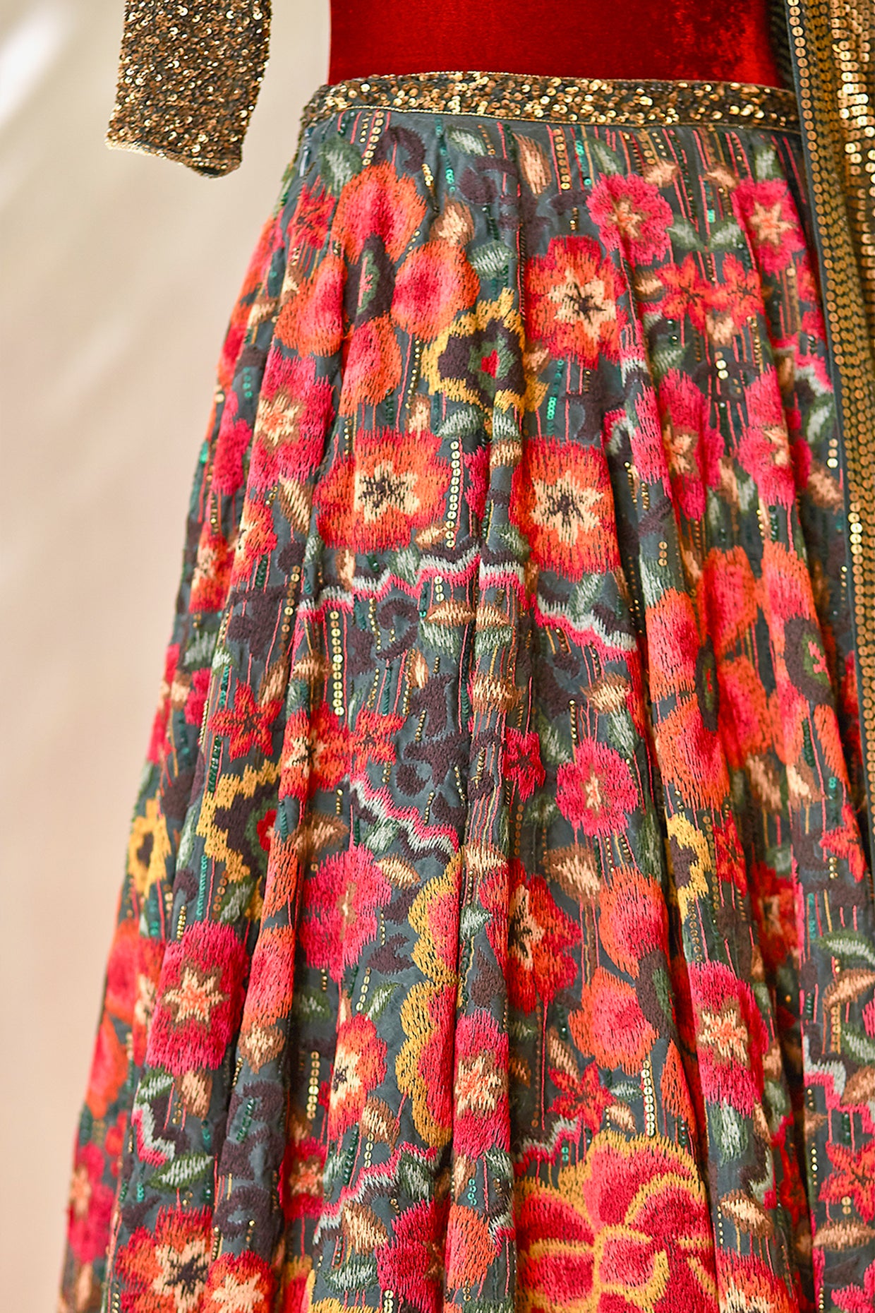 Lehenga Set in Ikkat Motifs Thread Embroidery