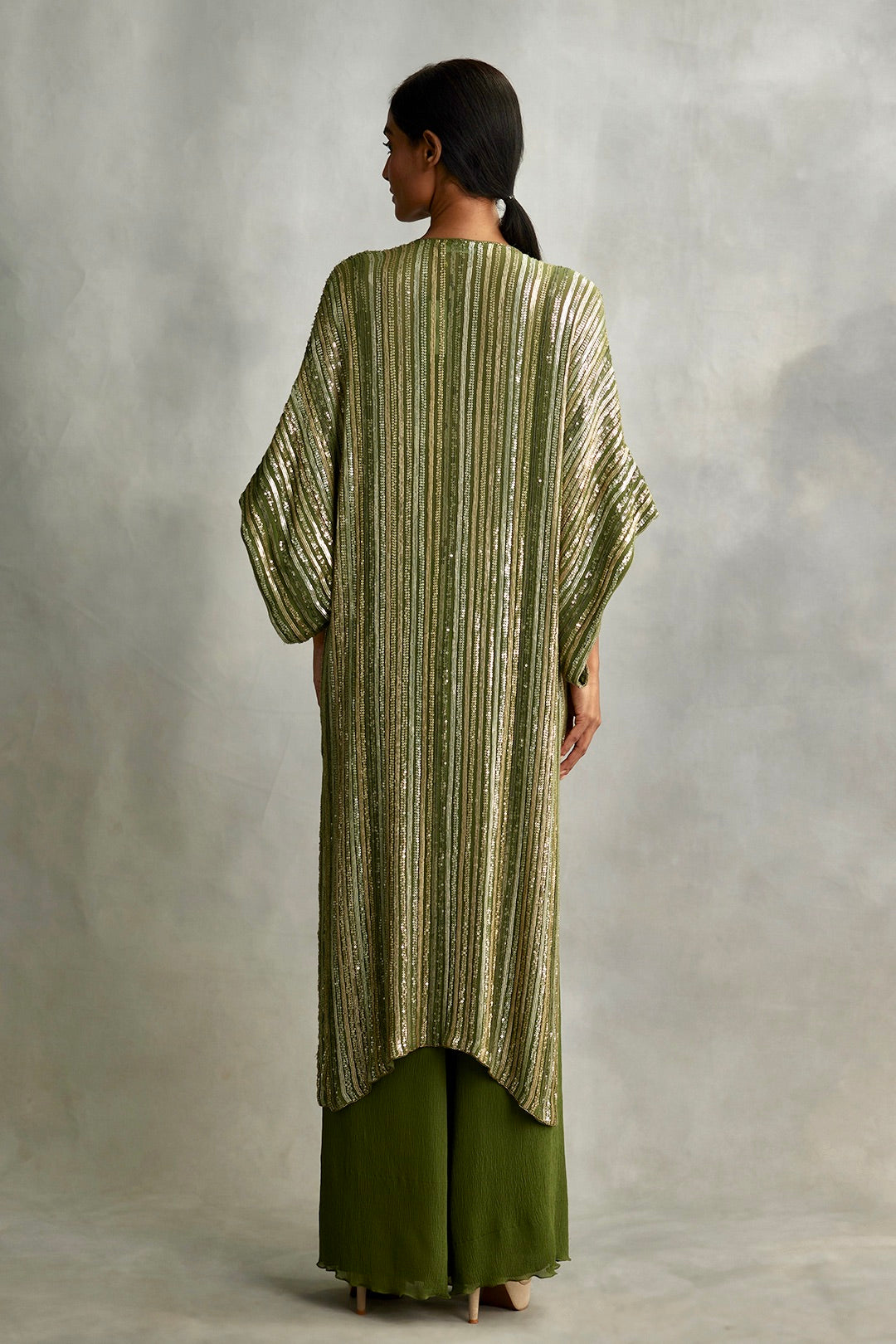 Kaftan Set in Small Sequin Embroidery